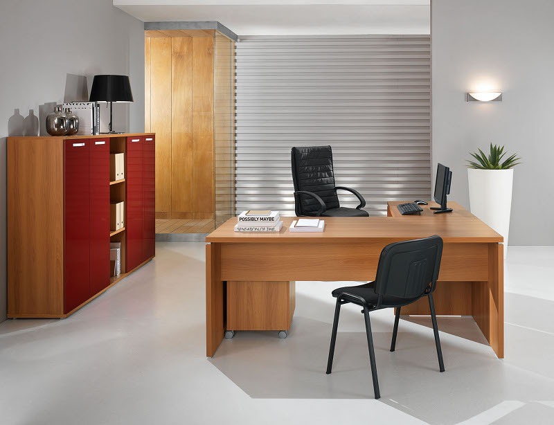 Mobili per ufficio moderno: funzionali, minimali, linee geometriche,  omogenei, cassettiera, pareti attrezzate